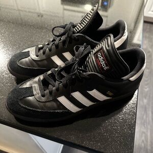 Adidas Sambas (Black)